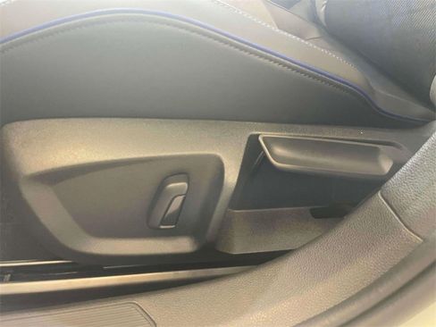 New 2025 Volkswagen Golf R Black Edition image 17