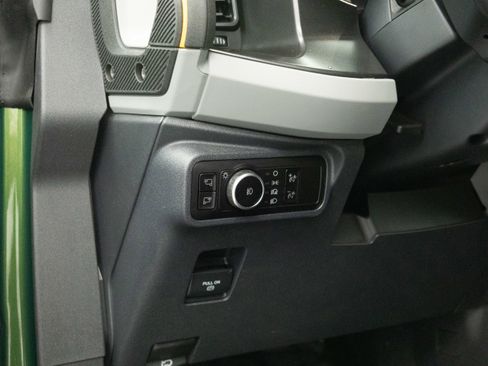 Used 2023 Ford Bronco Badlands image 21