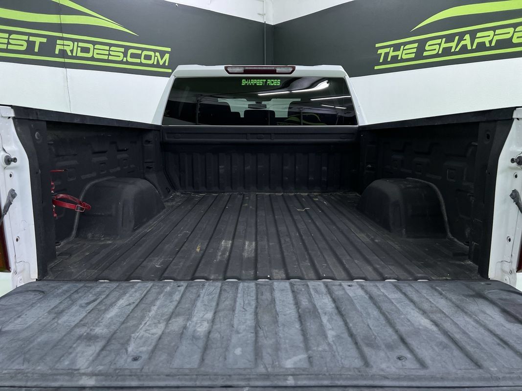 Used 2021 Chevrolet Silverado 1500 LT w/ Z71 Off-Road Package AWD/4WD image 27