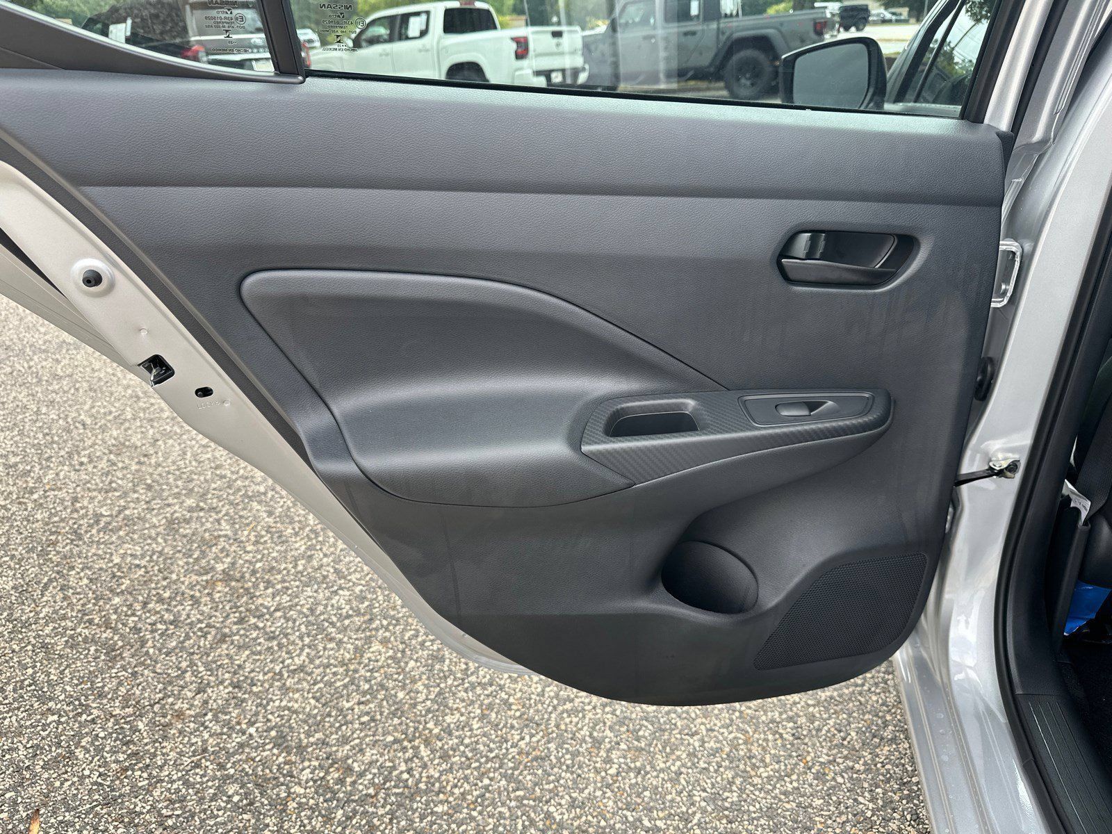 Used 2025 Nissan Versa S w/ S Plus Package FWD image 21