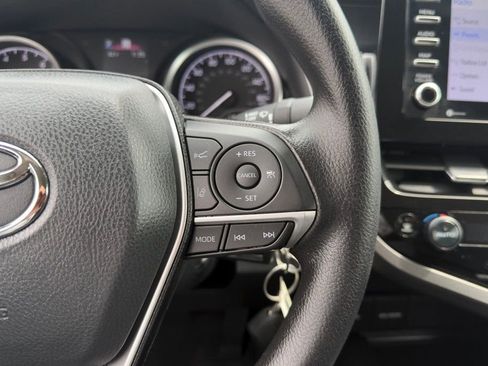 Used 2024 Toyota Camry LE image 6