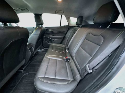 Used 2025 Chevrolet Trax ACTIV w/ Driver Confidence Package FWD image 26