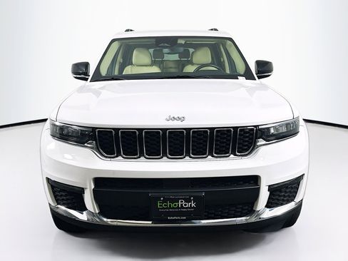 Used 2022 Jeep Grand Cherokee L Limited image 2