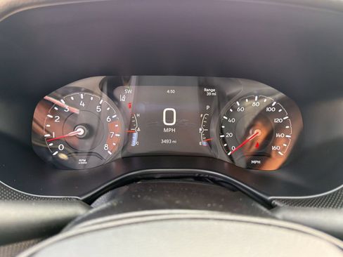 Used 2026 Jeep Compass Latitude AWD/4WD image 24