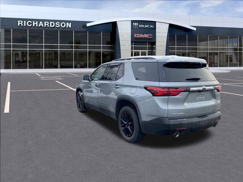Certified 2023 Chevrolet Traverse LT image 9