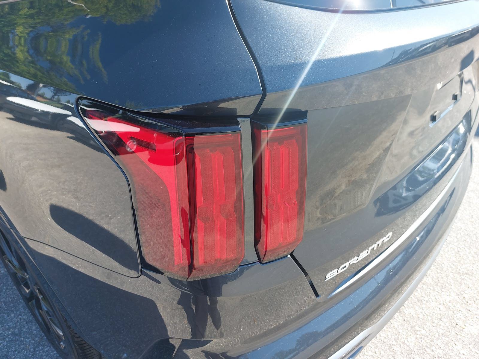 Used 2023 Kia Sorento SX FWD image 35