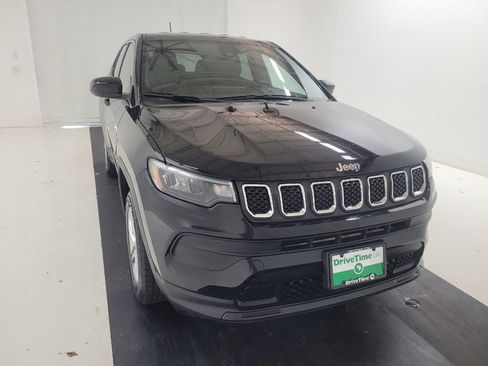Used 2023 Jeep Compass Sport AWD/4WD image 14
