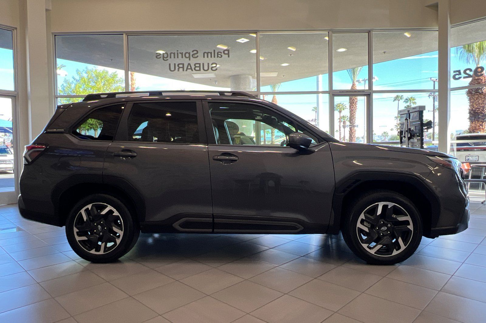 Used 2025 Subaru Forester Limited AWD/4WD image 6