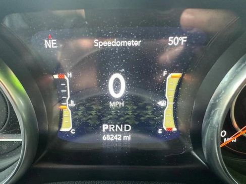 Certified 2021 Jeep Gladiator Sport image 16