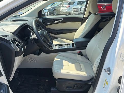 Used 2022 Ford Edge Titanium AWD/4WD image 14