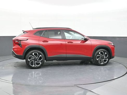 New 2026 Chevrolet Trax RS w/ Driver Confidence Package FWD image 12