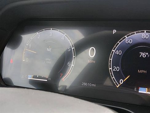 Certified 2025 Jeep Grand Cherokee L Laredo RWD image 18