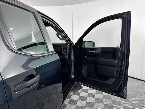 Used 2024 Chevrolet Silverado 1500 W/T image 29