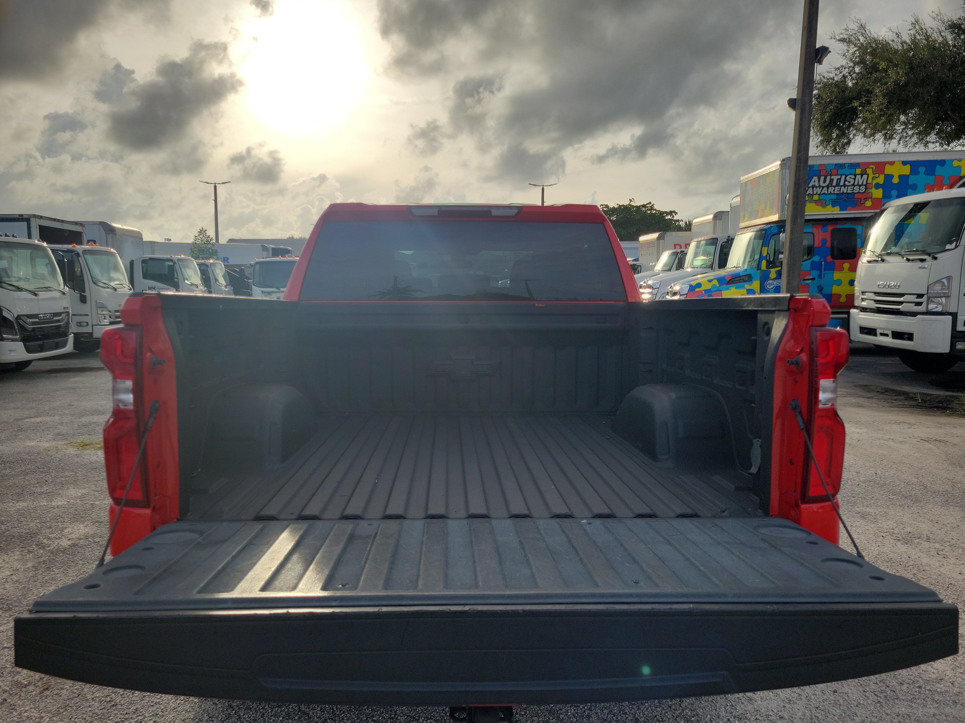 Used 2021 Chevrolet Silverado 1500 Custom w/ Rally Edition RWD image 14