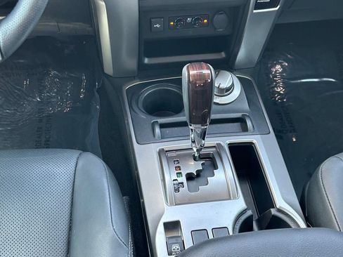 Used 2023 Toyota 4Runner Limited AWD/4WD image 22