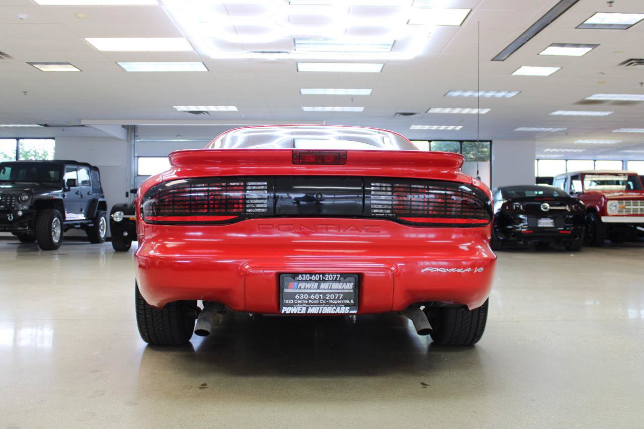 Used 1994 Pontiac Firebird Formula RWD image 15
