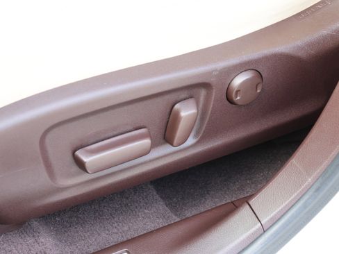 Used 2020 Lexus RX 350L FWD w/ Premium Package image 33