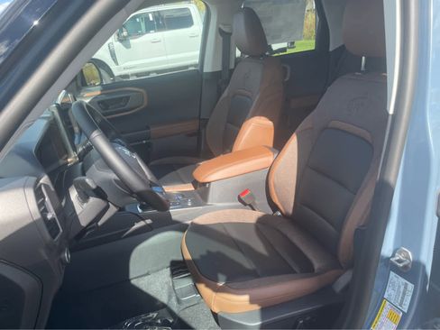 New 2025 Ford Bronco Sport Outer Banks image 15