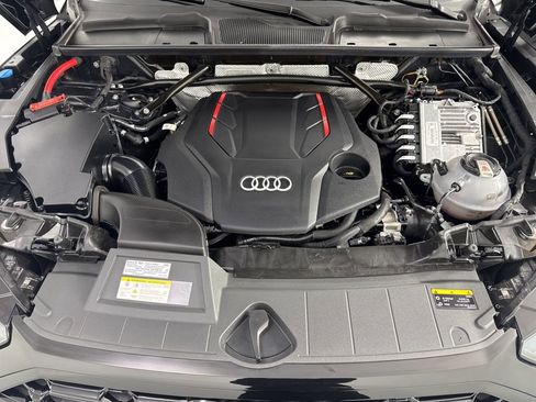 Used 2023 Audi SQ5 Prestige w/ Prestige Package image 16