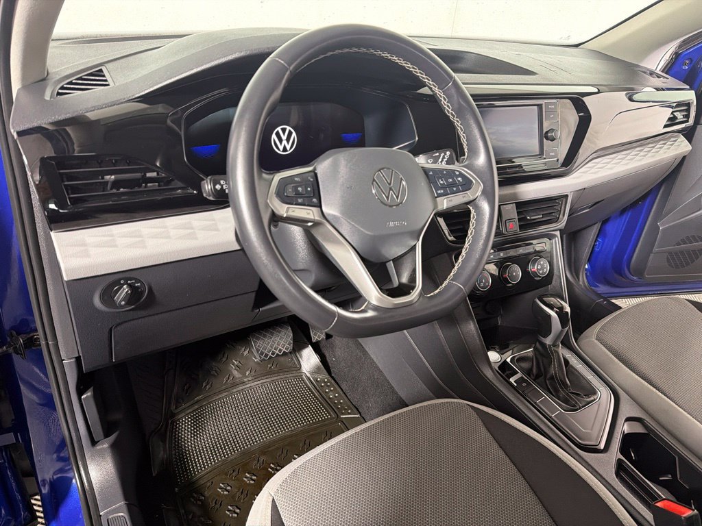 Certified 2024 Volkswagen Taos S FWD image 8