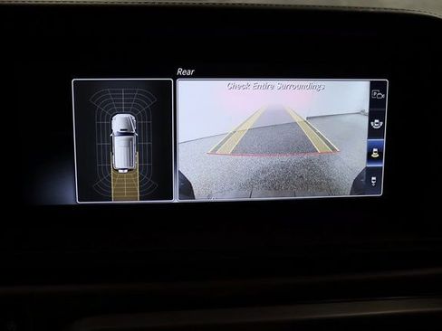 Used 2022 Mercedes-Benz G 550 image 24