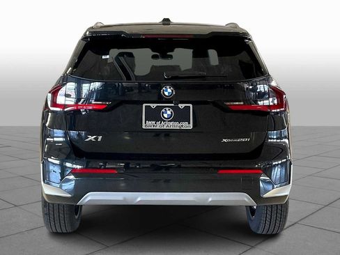 Used 2025 BMW X1 xDrive28i w/ Convenience Package image 4