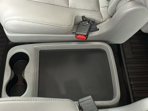 Used 2022 Honda Pilot Elite image 41