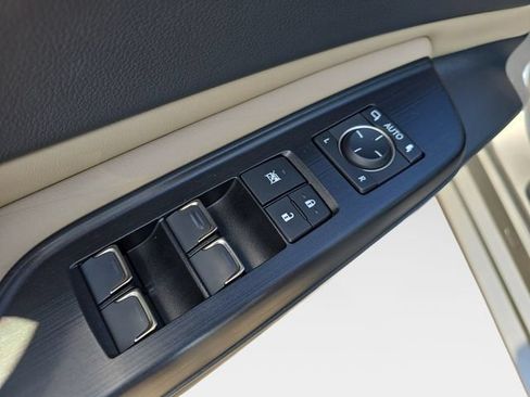 Used 2021 Lexus ES 350 w/ Accessory Package 2 FWD image 18