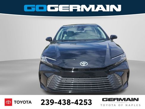 New 2026 Toyota Camry XLE FWD image 3