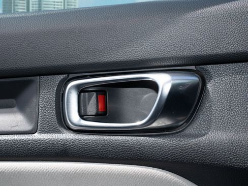 Used 2022 Honda Civic LX image 28