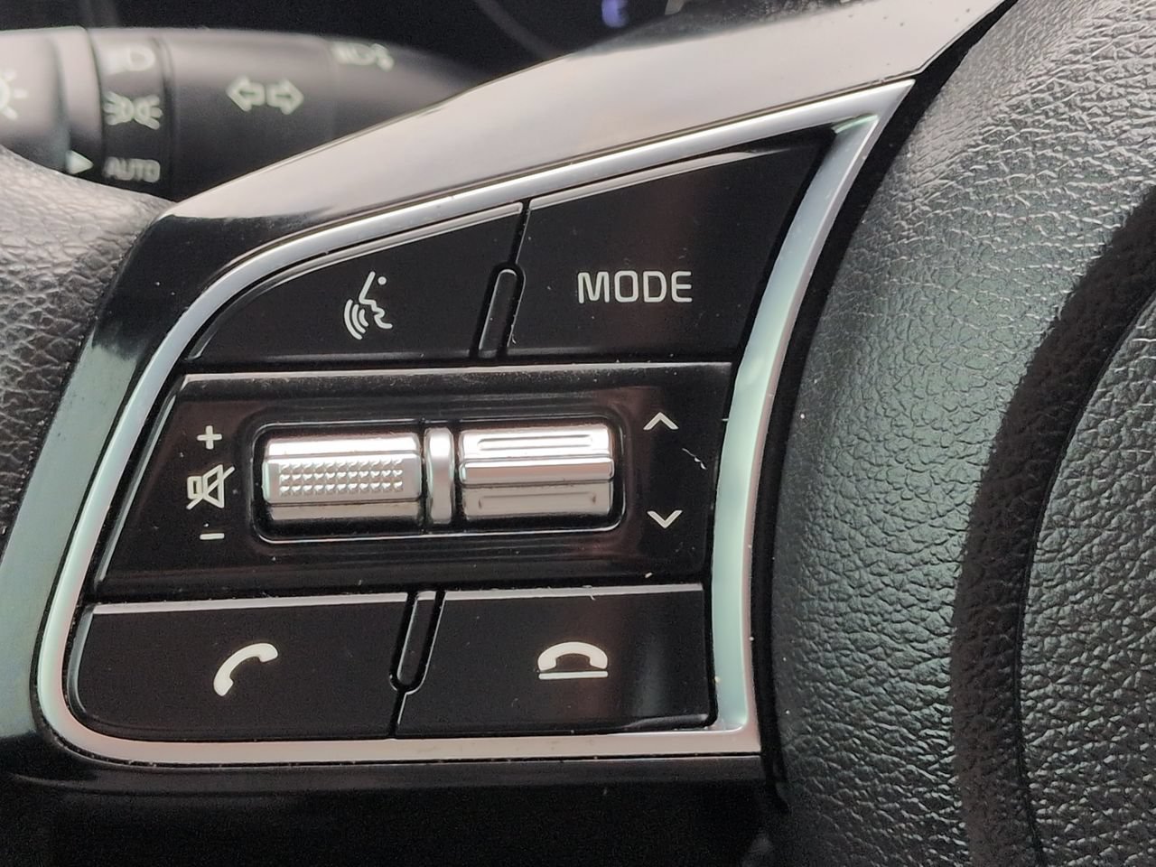 Used 2019 Kia Forte LXS FWD image 23