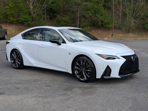Used 2025 Lexus IS 350 F Sport image 11