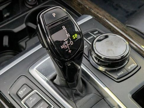 Used 2018 BMW X5 xDrive50i w/ M Sport Package image 12