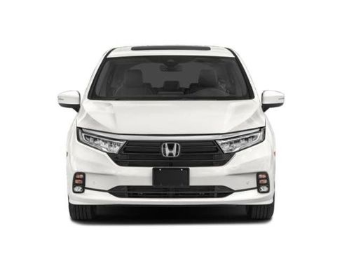 Used 2024 Honda Odyssey Touring image 4