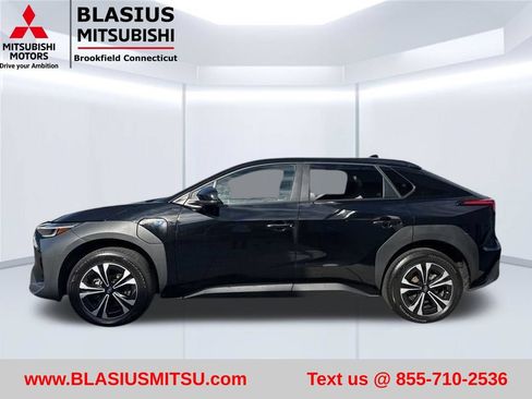 Used 2023 Subaru Solterra AWD image 11