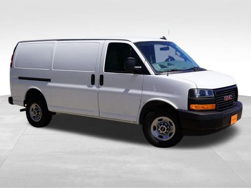 Used 2023 GMC Savana 2500 Work Van w/ Driver Convenience Package image 2