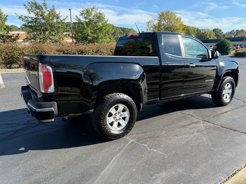 Used 2016 GMC Canyon W/T w/ Convenience Package image 4