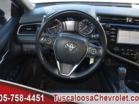 Used 2019 Toyota Camry SE image 24