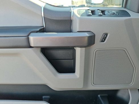 Used 2021 Ford F250 XLT w/ XLT Value Package image 13