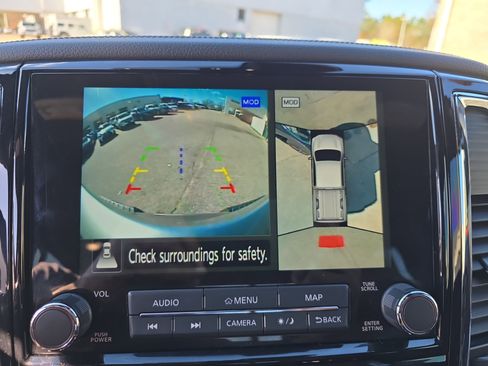 Used 2023 Nissan Titan Platinum Reserve w/ Moonroof Package image 26