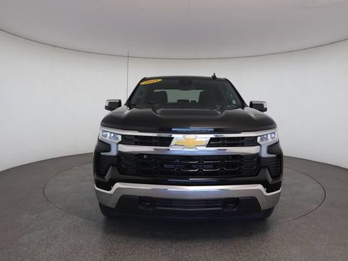 Used 2023 Chevrolet Silverado 1500 LT AWD/4WD image 31