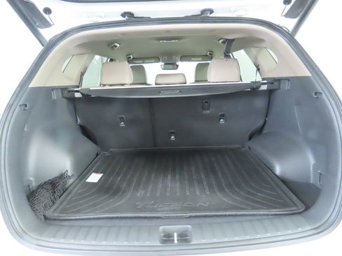 Used 2021 Hyundai Tucson Limited w/ Cargo Package image 28