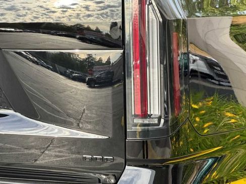 New 2026 Cadillac Escalade Sport image 29