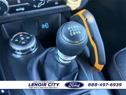 Used 2024 Ford Bronco Badlands image 24