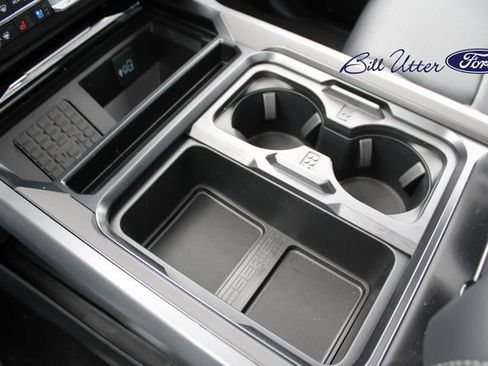 New 2026 Ford F250 Lariat w/ Black Appearance Package image 14