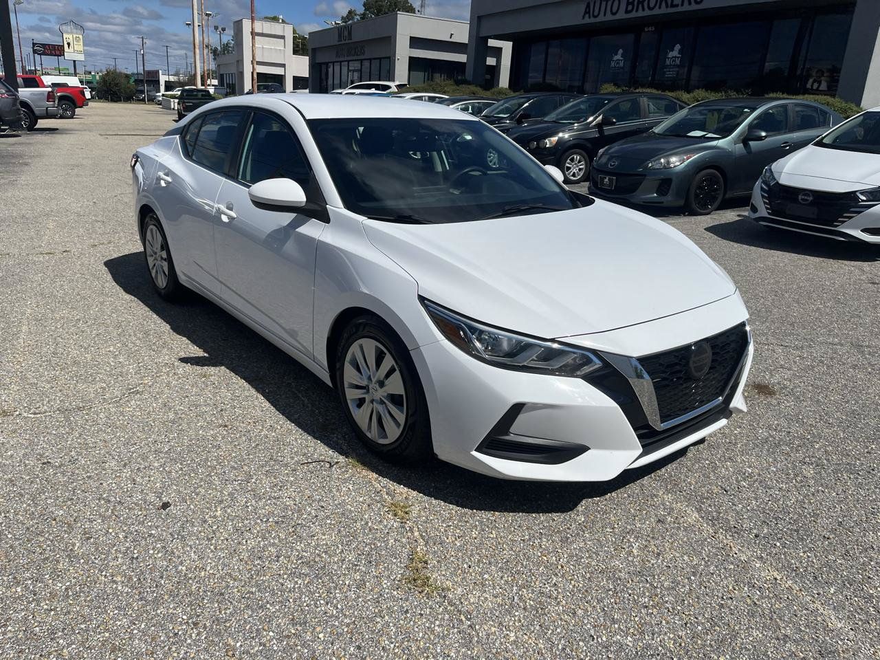 Used 2021 Nissan Sentra S FWD image 2
