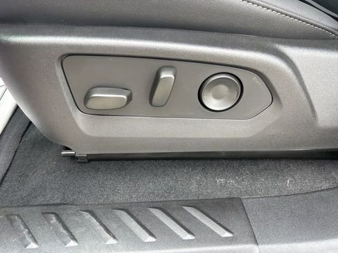 New 2026 Chevrolet Colorado LT w/ LT Convenience Package image 16