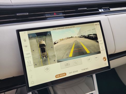 New 2026 Land Rover Range Rover Long Wheelbase SE image 17