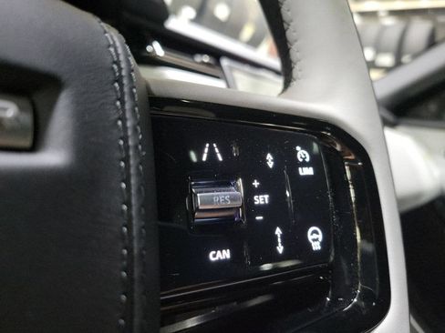 New 2026 Land Rover Range Rover Velar Dynamic SE AWD/4WD image 16
