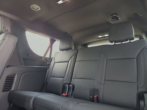 New 2026 Chevrolet Suburban LT w/ Comfort Package RWD image 15